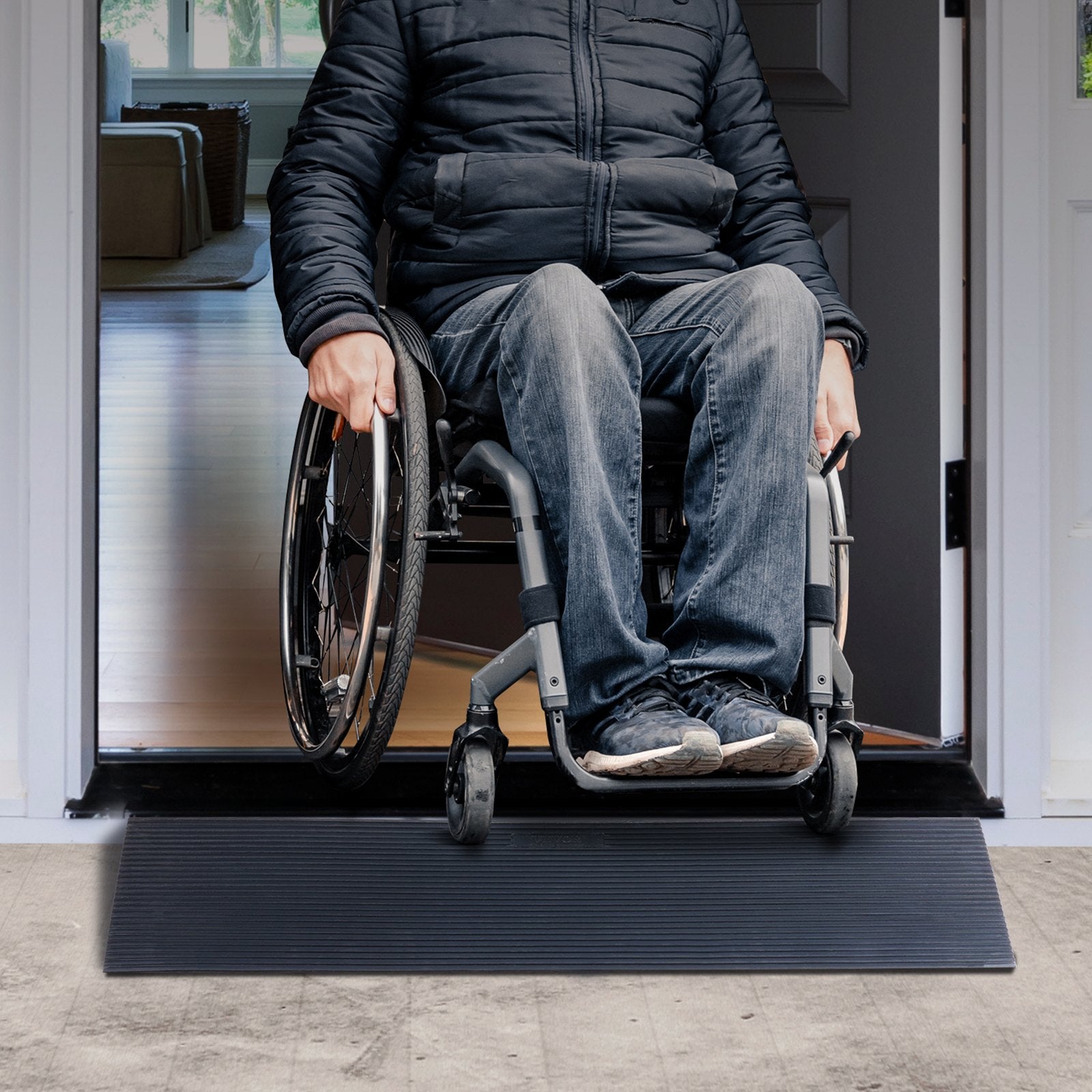 VEVOR 4 cm Rise Cuttable Threshold Ramp for Sweeping Robot, 90 cm Wide Natural Rubber Wheelchair Ramp, Non-Slip Solid Rubber Ramp with Double-Sided Tape for Doorways, Driveways, Bathroom, Smooth Tile