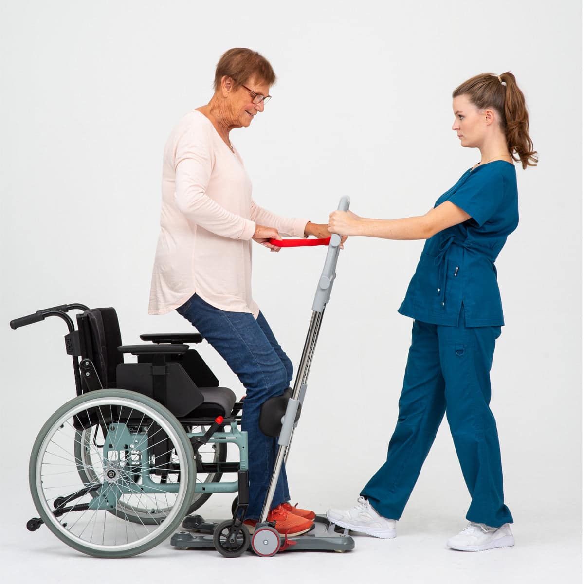 Molift Raiser Pro Sit to Stand Transfer Platform | Novis – MOBILITY ...
